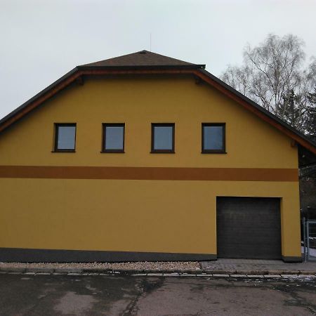Nové Město nad Metují Vinoteka "U Kozu"酒店 外观 照片